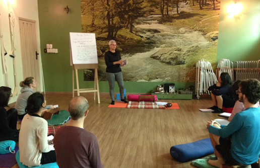 cursos lótus yoga franca