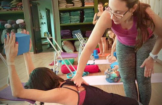 cursos lótus yoga franca